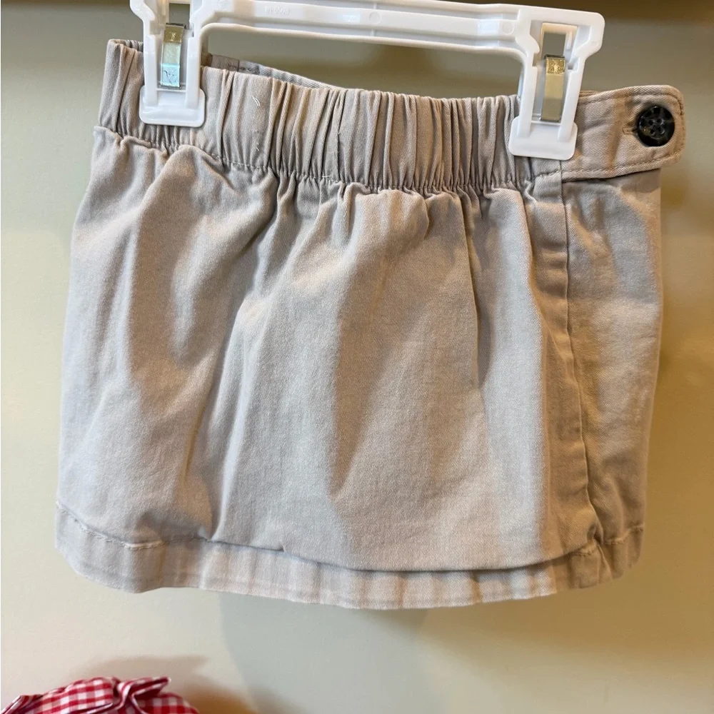 Old Navy Girls Khaki Skort Size XS